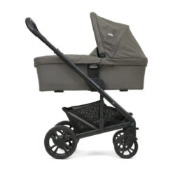 Nacelle Pour Poussette Chrome JOIE : Comparateur, Avis, Prix -Thule || BabyMoov || CYBEX Soldes 2cfaa3d1fe5bfdc46d391ff8ef27