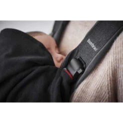 Cape Pour Porte-bébé BABYBJORN : Comparateur, Avis, Prix -Thule || BabyMoov || CYBEX Soldes b25dba0d16b49c6b8b4432c86b5d