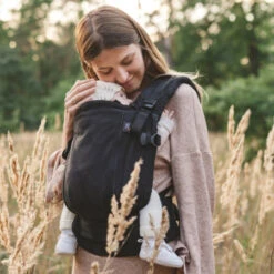 Porte-bébé ONE LOVE & CARRY : Comparateur, Avis, Prix -Thule || BabyMoov || CYBEX Soldes ddf3d627fed3e5de36a03c0b0cee